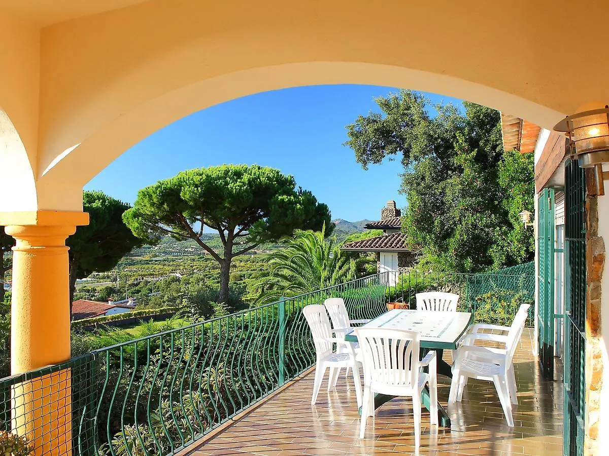 Holiday Home Puig Romani-2 Castell-Platja d’Aro